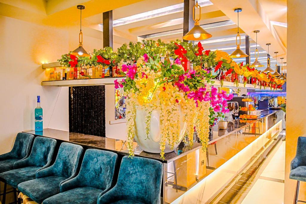 Hotel Vivas Durres Bagian luar foto