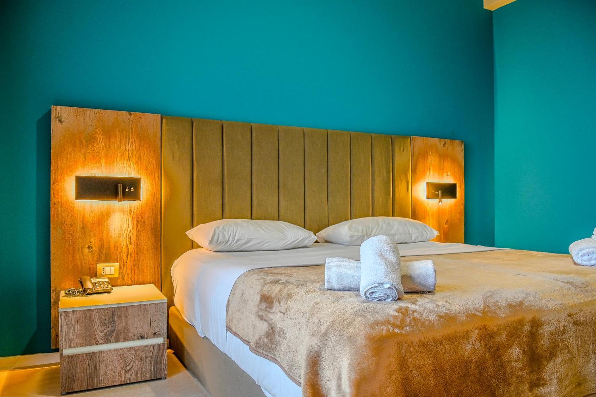 Hotel Vivas Durres Bagian luar foto