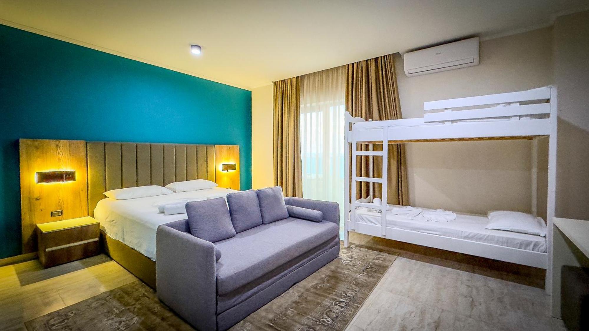 Hotel Vivas Durres Bagian luar foto